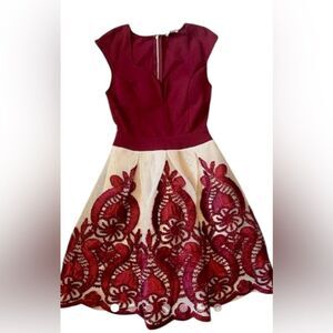 A'Gaci Purple & Cream Embroidered Dress Size Medium